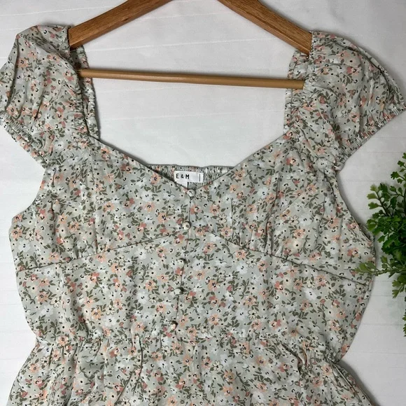 Daisy Top - Picture 3 of 3